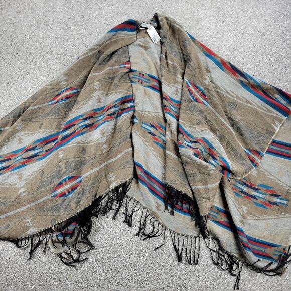 Mudd Womens Poncho Wrap Sweater Tan Aztec Fringe Southwestern Oversized Boho NEW - Picture 1 of 16